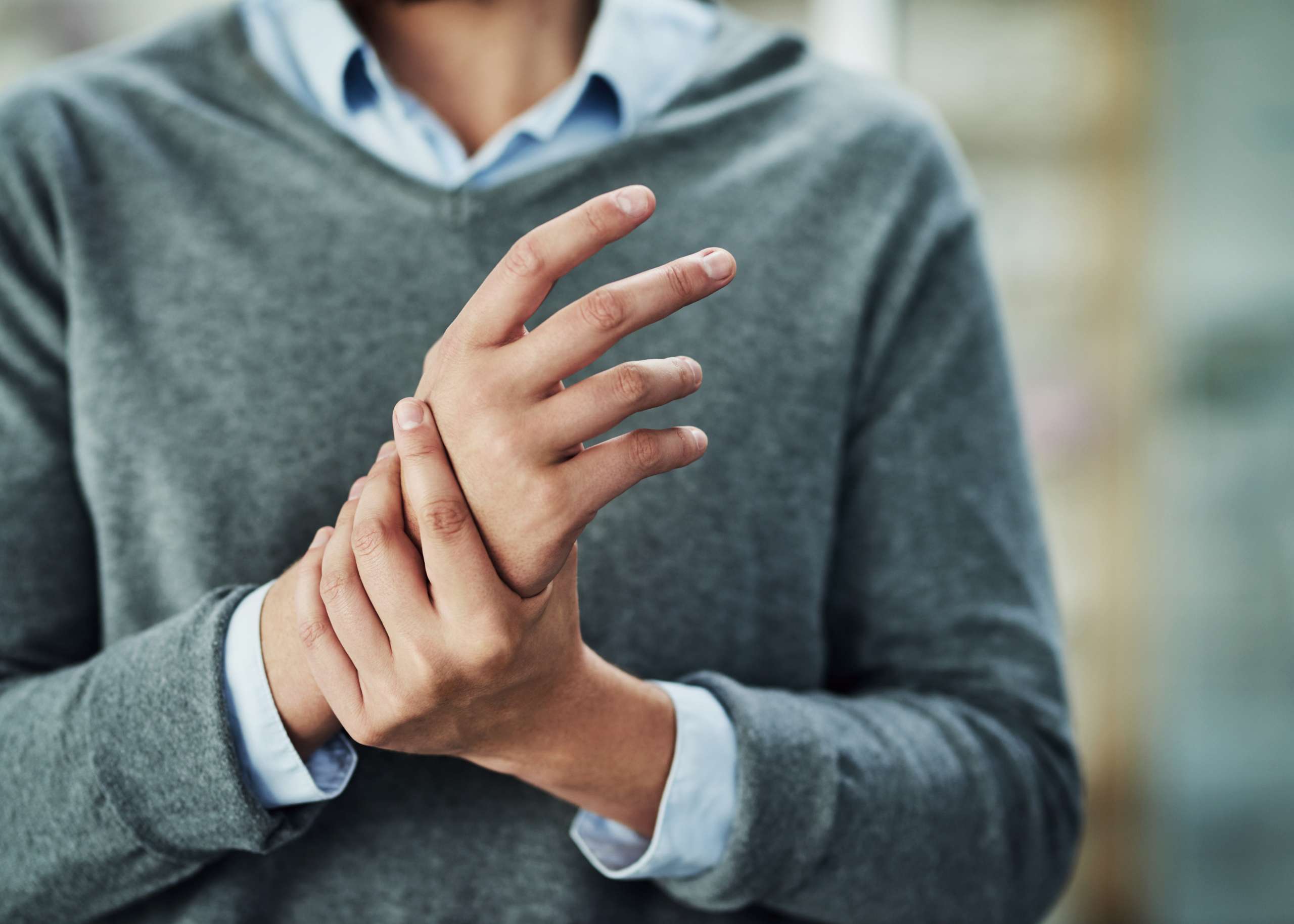 Carpal Tunnel Syndrome – Symptoms, Causes & Treatment