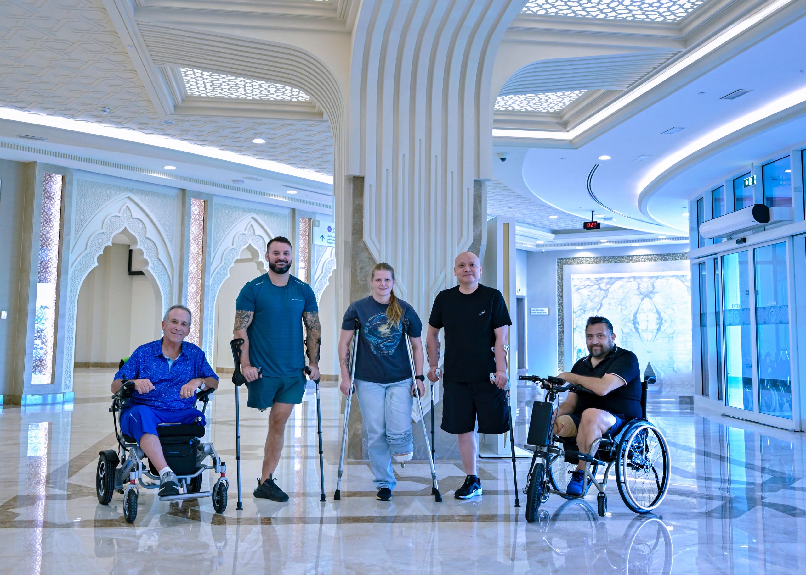 بالتزامن مع عام المجتمع مبادرة إنسانية في دولة الإمارات تمنح مبتوري الأطراف من 8 دول خطوة جديدة نحو الحياة 