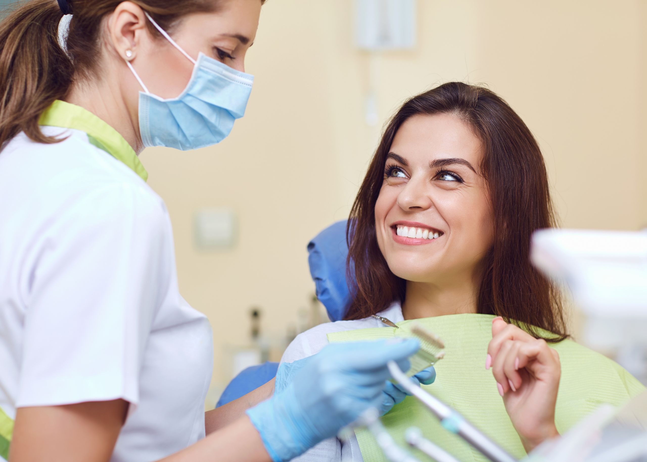 Keeping Your Smile Fresh: The Impact of Dental Crowns on Bad Breath