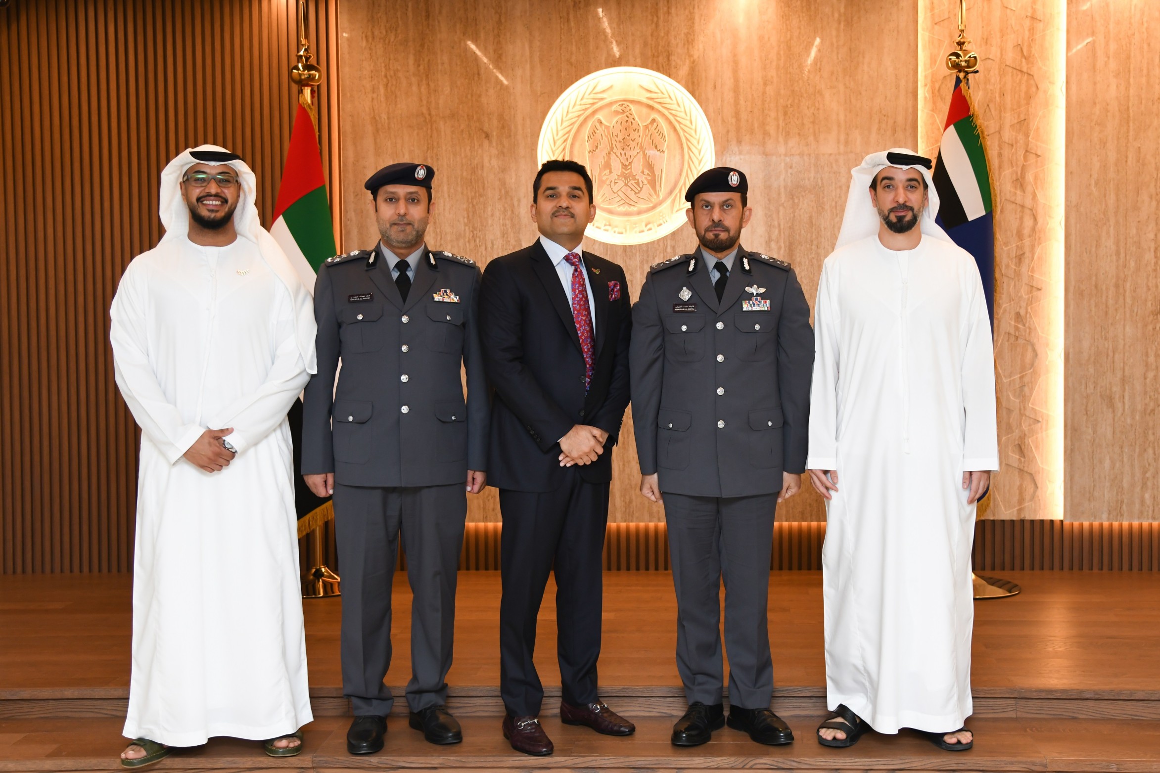 Abu Dhabi Police Signs MoU with Burjeel Holdings to Cooperate in the Field of Scientific Research and Provide Services to Employees