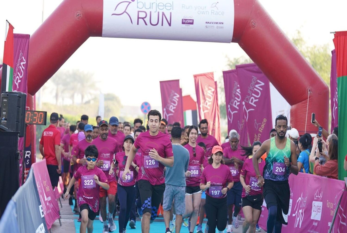دبي تحتشد في تحدي برجيل للجري بمشاركة مجتمعية كبيرة